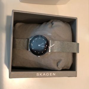 NWT Skagen Women’s watch